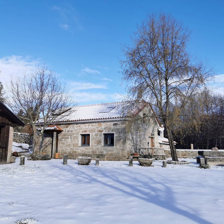 segões moimenta da serra 770 mt.jpg