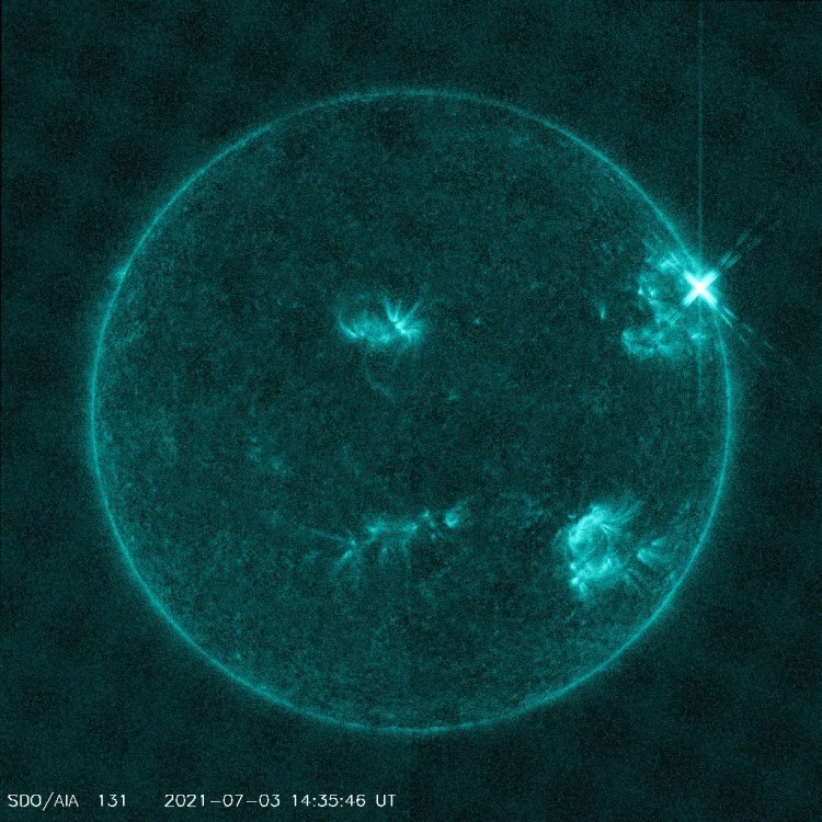 xflare_teal.thumb.jpg.dd06844a23530f95b27cffa4b2fb5708.jpg