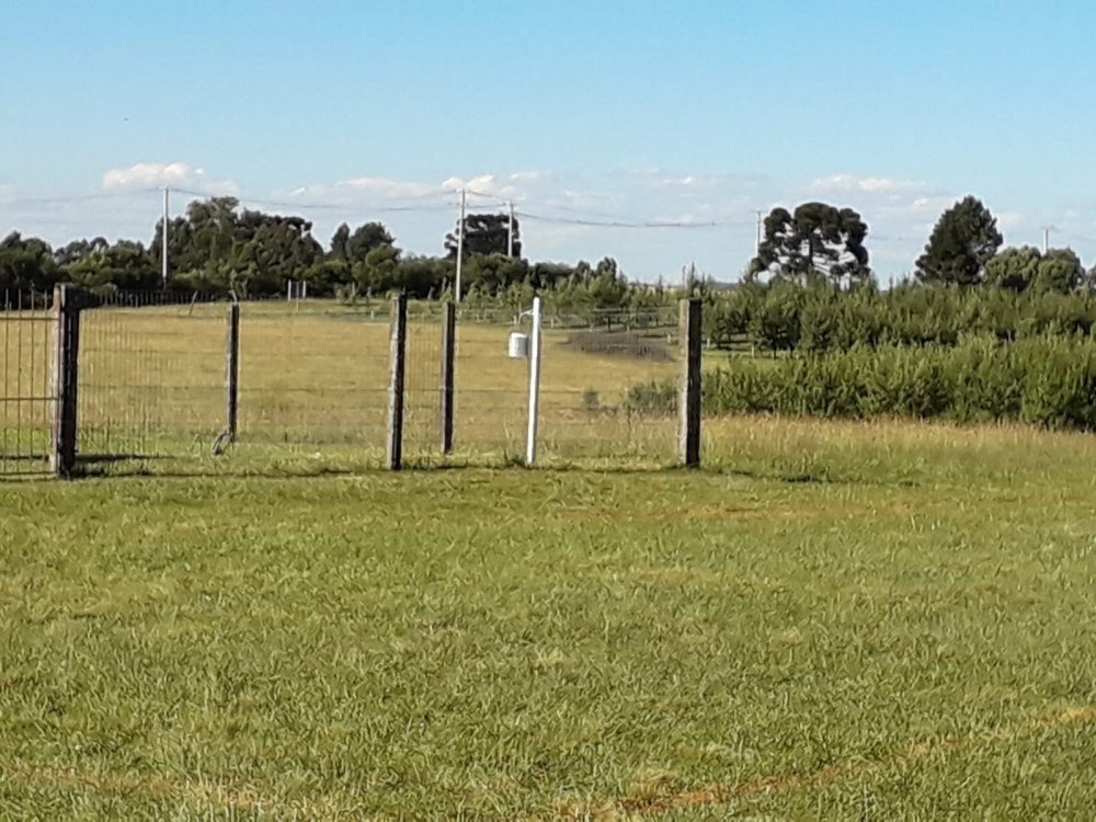 Abrigo para sensor de temperatura e umidade fotos.jpg