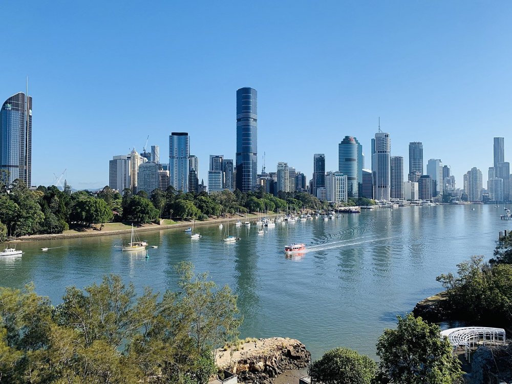 1032893465_Skylines_of_Brisbane_in_winter_misty_morning_seen_from_Kangaroo_Point_Queensland_04.thumb.jpg.a0e3a2ddbc3050a4284f63a610ea1b1e.jpg