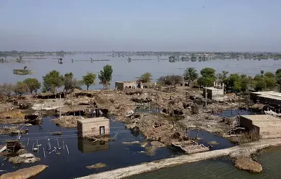 Enchentes Paquistão 2022.webp