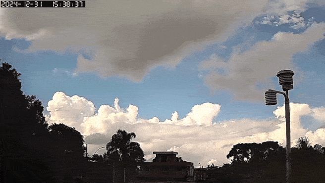 GIF_20241231_193250_736.gif.28537df59de2771c34d64a75be16bb37.gif