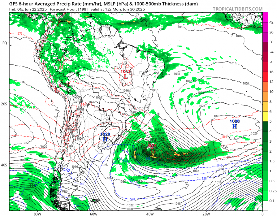 gfs_mslp_pcpn_samer_33-2.thumb.png.163b6c6e9aa60ebc365276d702c27296.png